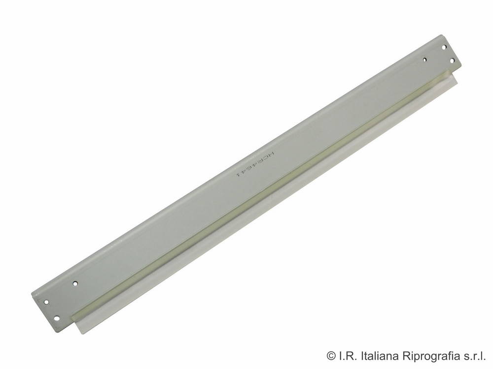 2010051 Compatible Drum Cleaning Blade - Image 1