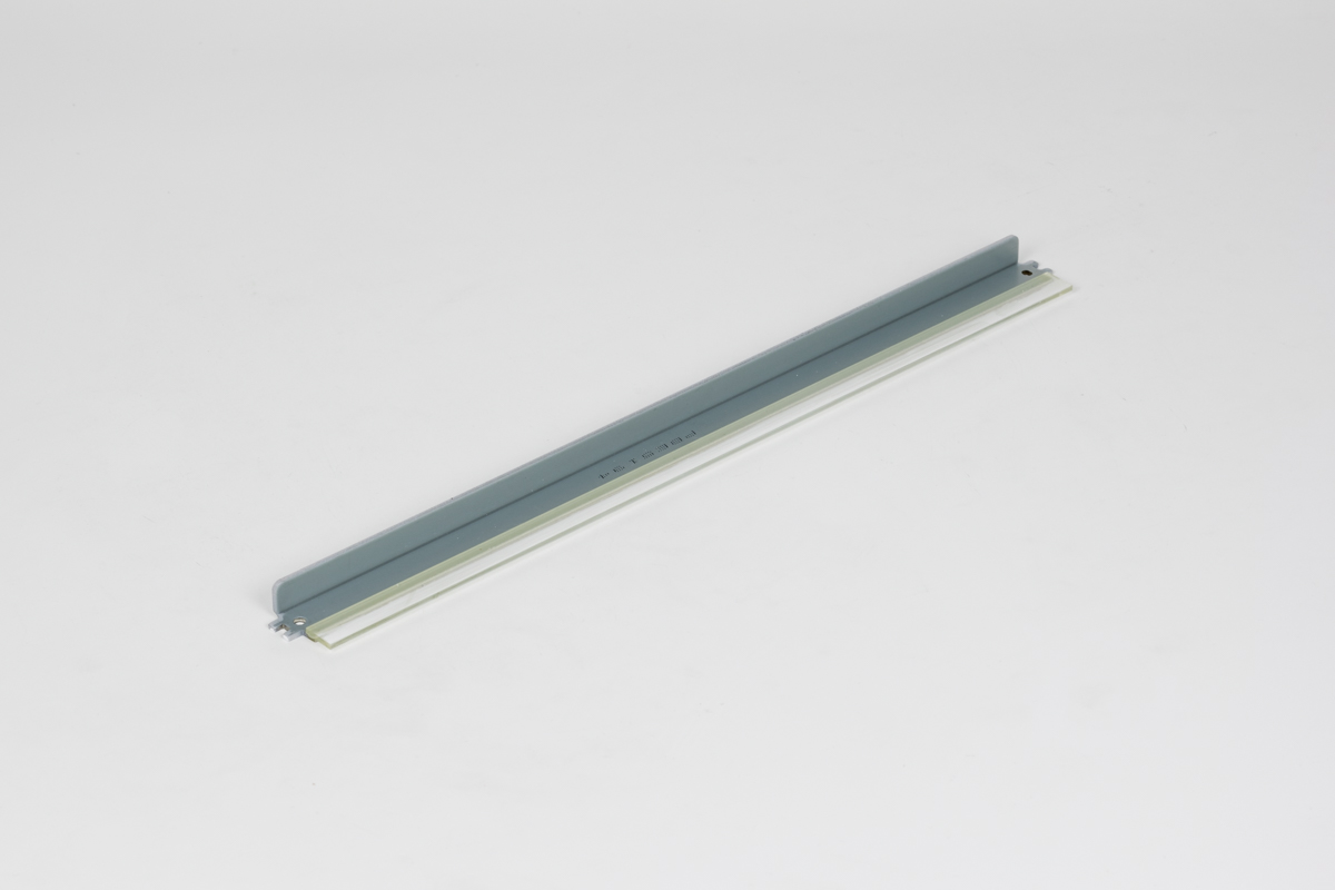 2010071 Compatible Drum Cleaning Blade - Image 1